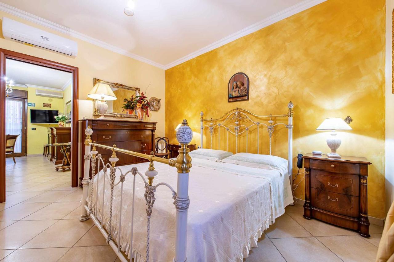 Appartamento Locazione Turistica Fusillo Lorusso Barletta Esterno foto